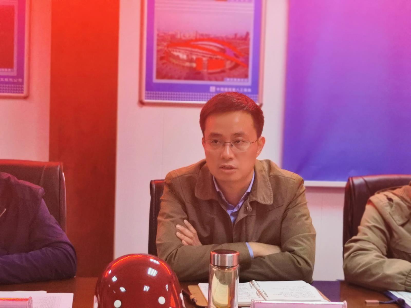 老板3.jpg 老板3.jpg